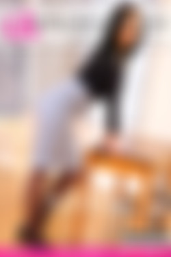 OnlySecretaries. Photo/Covers/2012/Abbie.jpg