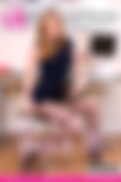 OnlySecretaries. Photo/Covers/2012/Annie-M.jpg